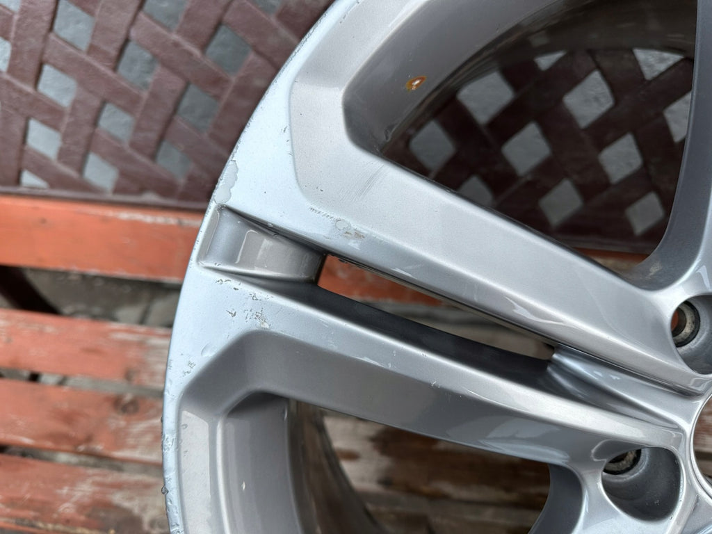 1x Alufelge 18 Zoll 8.0" 5x112 44ET Glanz Silber 3AA601025N VW Passat Rim Wheel FEL3537632506ki