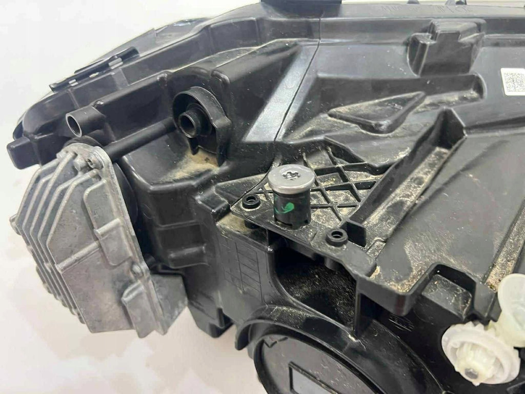 Frontscheinwerfer Mercedes-Benz Eqb NKO4525 Ein Stück (Rechts oder Links) SCH7248483424io
