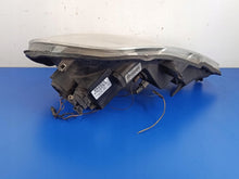 Laden Sie das Bild in den Galerie-Viewer, Frontscheinwerfer Renault Trafic II 8200701354 Links Scheinwerfer Headlight SCH6316281697lw