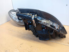 Laden Sie das Bild in den Galerie-Viewer, Frontscheinwerfer BMW 5 F11 F10 1EL011087-22 Bi-Xenon Rechts oder Links SCH5589685795ye