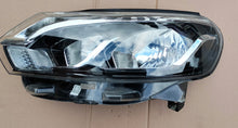 Laden Sie das Bild in den Galerie-Viewer, Frontscheinwerfer Peugeot II Proace Links Scheinwerfer Headlight