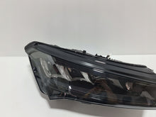 Laden Sie das Bild in den Galerie-Viewer, Frontscheinwerfer Skoda Enyaq IV 5LB941016A LED Rechts Scheinwerfer Headlight