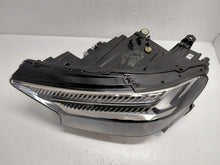 Laden Sie das Bild in den Galerie-Viewer, Frontscheinwerfer Audi Q4 89A941035M Links Scheinwerfer Headlight SCH9556259978lp