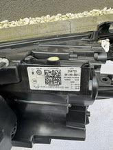 Load image into Gallery viewer, Frontscheinwerfer VW Golf VIII 5H1941059C 5H1941060C Full LED Ein Satz Headlight SCH3633212610nu