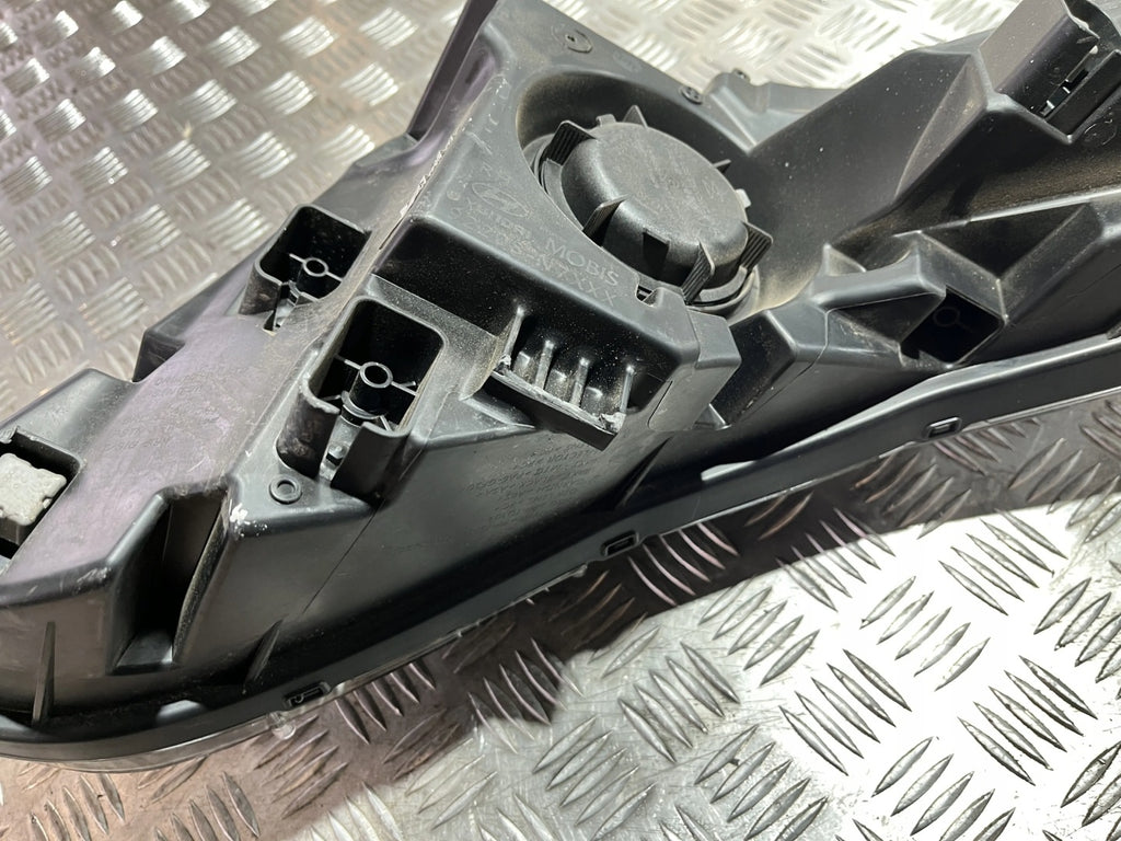 Frontscheinwerfer Hyundai Tucson 92208N7400 LED Rechts Scheinwerfer Headlight SCH6682677614ci