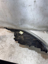 Load image into Gallery viewer, Frontscheinwerfer Ford Fiesta 8A6113W030 Vorderseite Scheinwerfer Headlight SCH9376069478sq