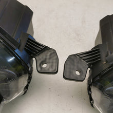 Load image into Gallery viewer, Frontscheinwerfer Opel Zafira Vivaro 9832836480 9832837680 Xenon Ein Satz SCH1438475939sr