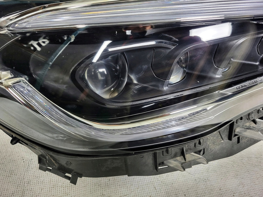 Frontscheinwerfer Mercedes-Benz Gla H247 A2479064205 LED Rechts Headlight SCH1270991924wi