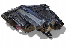 Laden Sie das Bild in den Galerie-Viewer, Frontscheinwerfer Mercedes-Benz W246 W242 LE10C6229130702375600 FALSE Headlight SCH6040016849sm