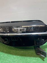 Laden Sie das Bild in den Galerie-Viewer, Frontscheinwerfer Renault Megane I E Tech 260102443R LED Rechts Headlight SCH3861500774ff