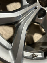 Laden Sie das Bild in den Galerie-Viewer, 1x Alufelge 19 Zoll 9.0&quot; 5x112 38ET 36116883752 BMW X5 G05 G06 Rim Wheel