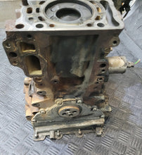 Laden Sie das Bild in den Galerie-Viewer, Motorblock Mercedes-Benz W212 651900 2.2 CDI Diesel Unkomplett MOT1063146599bf