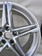 Load image into Gallery viewer, 1x Alufelge 18 Zoll 8.0" 5x112 40ET 8W0601025EC Audi A4 Rim Wheel FEL9962947656aw