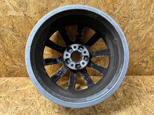 Load image into Gallery viewer, 1x Alufelge 17 Zoll 7.0" 5x112 43ET 8U0601025S Audi Q3 Rim Wheel FEL1491234886yh