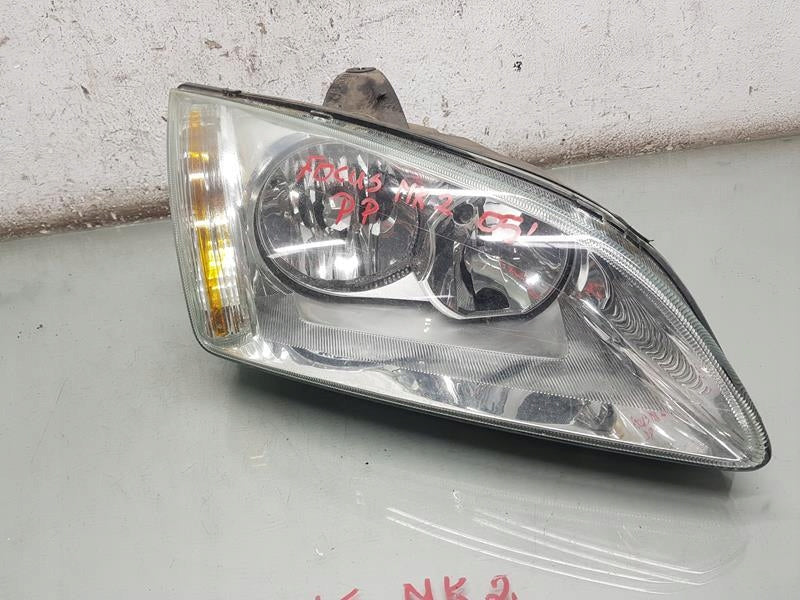 Frontscheinwerfer Ford Focus Rechts Scheinwerfer Headlight