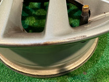 Laden Sie das Bild in den Galerie-Viewer, 1x Alufelge 14 Zoll 5.5" 4x100 45ET 52910-G6600 Kia Picanto Rim Wheel FEL4281329579od