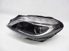 Laden Sie das Bild in den Galerie-Viewer, Frontscheinwerfer Mercedes-Benz W246 A2468207161 Xenon Links Headlight SCH2048907375mw