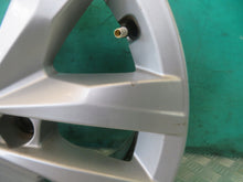 Load image into Gallery viewer, 1x Alufelge 16 Zoll 6.5" 5x120 51ET Glanz Silber 7E0601025N VW I Rim Wheel FEL3965450191tu
