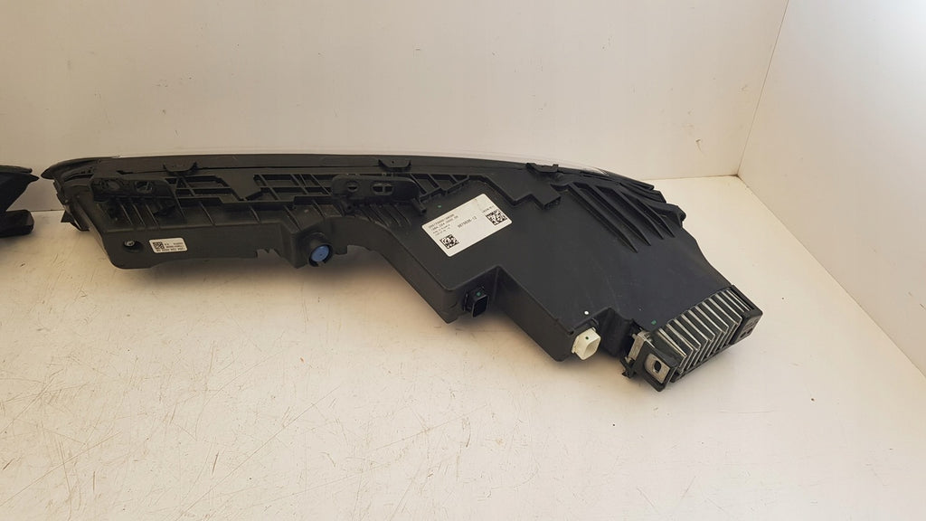 Frontscheinwerfer BMW 7 9879936 9879935 LED Ein Satz Scheinwerfer Headlight SCH7188244496cz