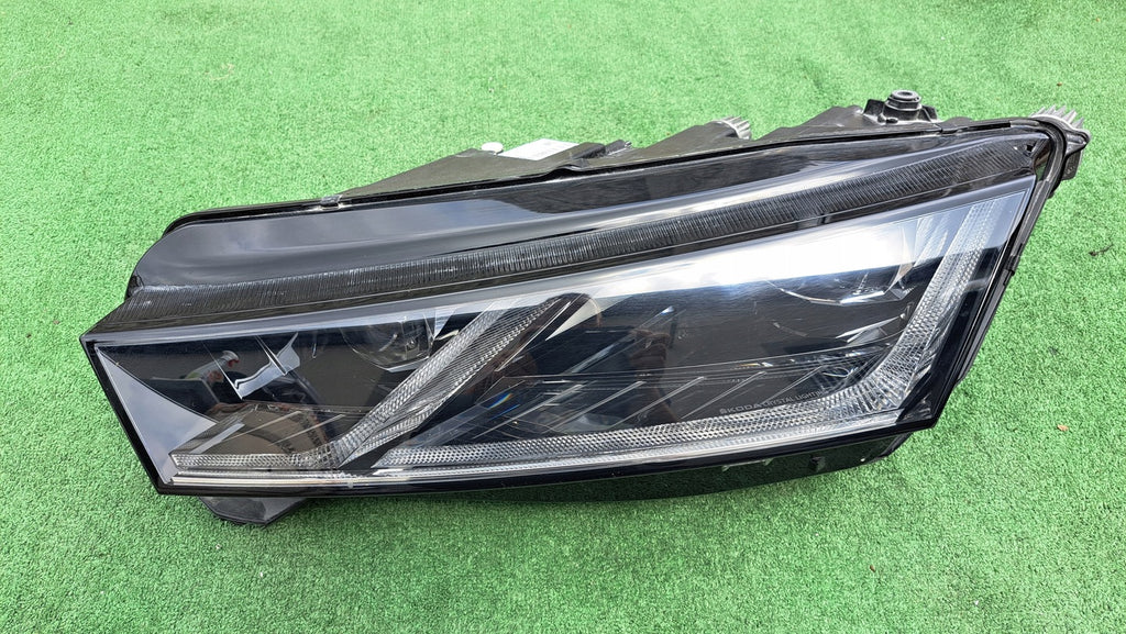 Frontscheinwerfer Skoda Octavia 5E4941015A LED Links Scheinwerfer Headlight SCH6598602152fl