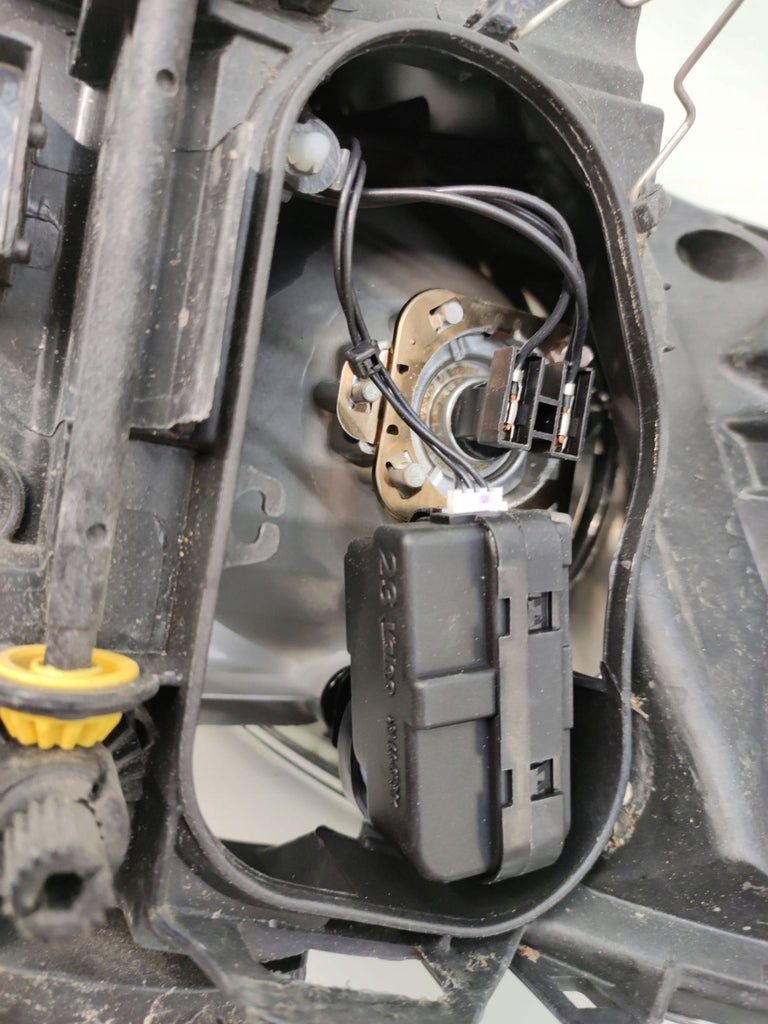 Frontscheinwerfer Opel Corsa D 13217454 Rechts Scheinwerfer Headlight SCH7159614343ov