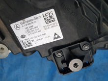 Laden Sie das Bild in den Galerie-Viewer, Frontscheinwerfer Mercedes-Benz Cla A1189062600 LED Rechts Headlight SCH3653870984ls