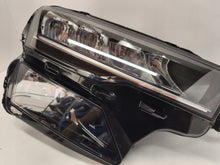 Laden Sie das Bild in den Galerie-Viewer, Frontscheinwerfer Skoda Karoq 57B941010 LED Rechts Scheinwerfer Headlight SCH9528787817dg
