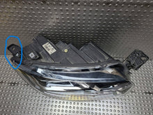 Laden Sie das Bild in den Galerie-Viewer, Frontscheinwerfer Toyota Proace City Verso S25154652 73278215 Rechts Headlight SCH1948284553mj
