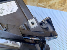 Load image into Gallery viewer, Frontscheinwerfer BMW F11 F10 1ZS010131-42 Bi-Xenon Rechts Headlight SCH7645823535uv