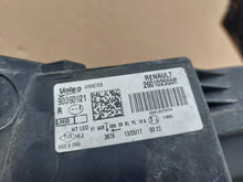 Laden Sie das Bild in den Galerie-Viewer, Frontscheinwerfer Renault Megane IV 260102555R LED Rechts Scheinwerfer Headlight SCH4082904780of