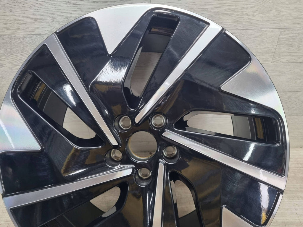 1x Alufelge 19 Zoll 8.5" 5x112 42ET Glanz Schwarz 14B601025B VW Id.4 Rim Wheel FEL7303980569xg