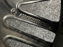 Load image into Gallery viewer, 1x Alufelge 18 Zoll 7.5&quot; 5x112 40ET Glanz A2064014900 Mercedes-Benz W206