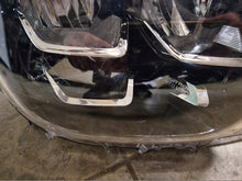 Laden Sie das Bild in den Galerie-Viewer, Frontscheinwerfer Citroën C3 III 9836161580 Full LED Rechts oder Links