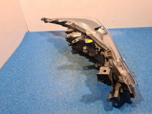 Load image into Gallery viewer, Frontscheinwerfer Toyota Corolla 81150-02T30-00 Links Scheinwerfer Headlight SCH8136248143ig