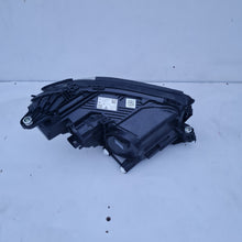 Laden Sie das Bild in den Galerie-Viewer, Frontscheinwerfer Mercedes-Benz W213 A2139067509 Links Scheinwerfer Headlight SCH7089433866pi