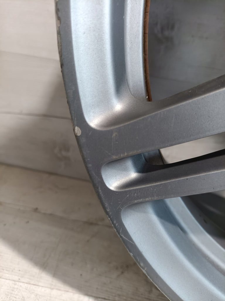 1x Alufelge 18 Zoll 7.0" Volvo V40 C30 Rim Wheel