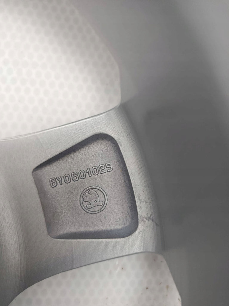 1x Alufelge 14 Zoll 6Y06010257ZS Skoda Fabia I Rim Wheel FEL4885698650bn