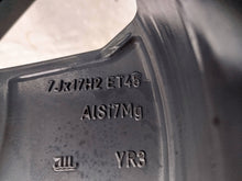 Laden Sie das Bild in den Galerie-Viewer, 1x Alufelge 17 Zoll 7.0&quot; 5x112 45ET 575601025C Seat Ateca Rim Wheel