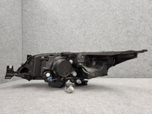 Laden Sie das Bild in den Galerie-Viewer, Frontscheinwerfer Mitsubishi Eclipse Cross I W3153SCZ LED Rechts Headlight SCH2291188340vk
