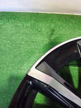 Load image into Gallery viewer, 1x Alufelge 18 Zoll 8.0" 5x108 42ET Glanz Schwarz 32358646 Volvo I Rim Wheel FEL8073330366jx