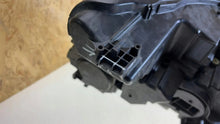 Laden Sie das Bild in den Galerie-Viewer, Frontscheinwerfer Citroën C5 III 73243669 Rechts Scheinwerfer Headlight SCH3356488374xv
