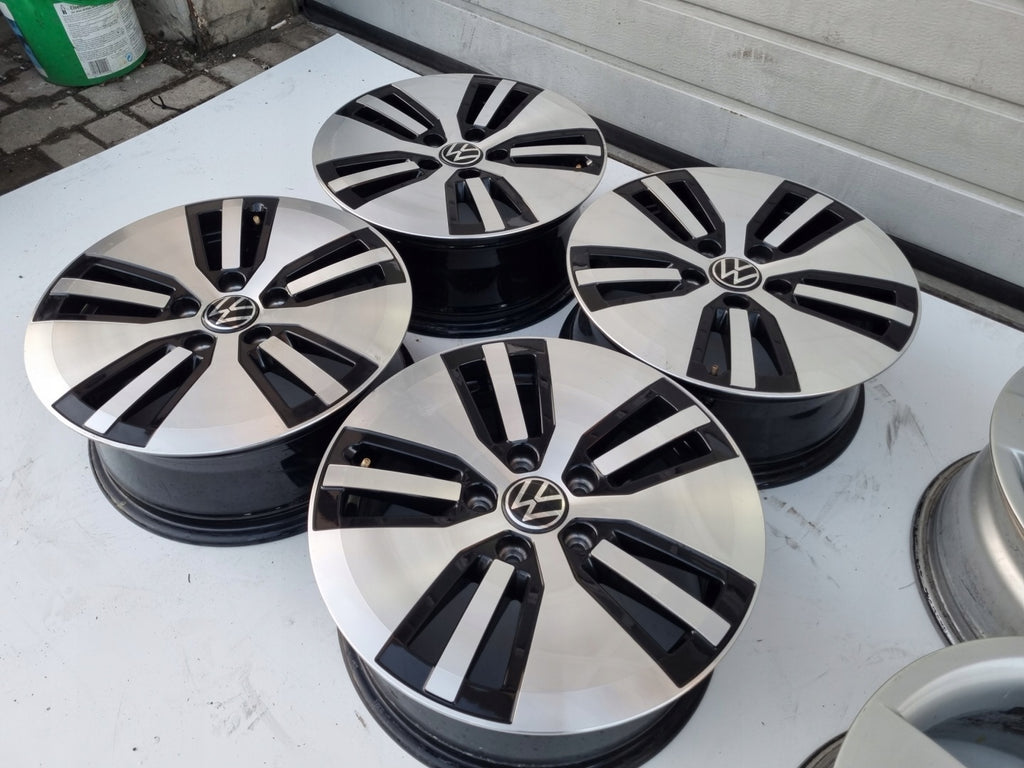 4x Alufelge 16 Zoll 6.5" 5x112 46ET 5G0601025BN VW Golf VIII Touran Caddy FEL1924640583bb
