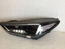Load image into Gallery viewer, Frontscheinwerfer Hyundai Tucson 92102D7700 92101D770 Ein Satz Headlight SCH7804568176tq