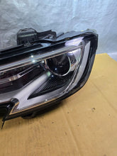 Laden Sie das Bild in den Galerie-Viewer, Frontscheinwerfer Audi A3 8V0941043E Xenon Links Scheinwerfer Headlight