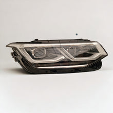 Load image into Gallery viewer, Frontscheinwerfer VW Tiguan 5NB941082G 5NB941082 LED Rechts Headlight