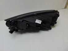 Laden Sie das Bild in den Galerie-Viewer, Frontscheinwerfer Skoda Octavia IV 5E4941016 LED Rechts Scheinwerfer Headlight SCH6849629456ep