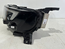 Laden Sie das Bild in den Galerie-Viewer, Frontscheinwerfer Opel Mokka 9847939080 Links Scheinwerfer Headlight SCH5864452408me