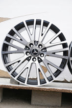 Laden Sie das Bild in den Galerie-Viewer, 4x Alufelge 18 Zoll 7.5" 5x112 49ET Glanz Schwarz A1774010600 Mercedes-Benz W177 FEL1141448088tg