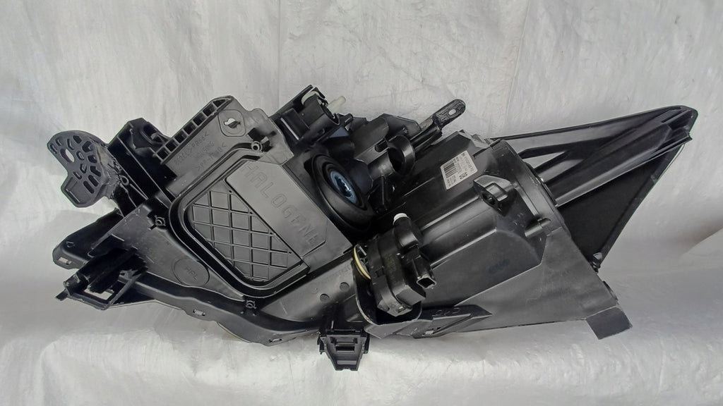 Frontscheinwerfer Toyota Auris 81110-02470 Ein Stück (Rechts oder Links) SCH4579341735yi