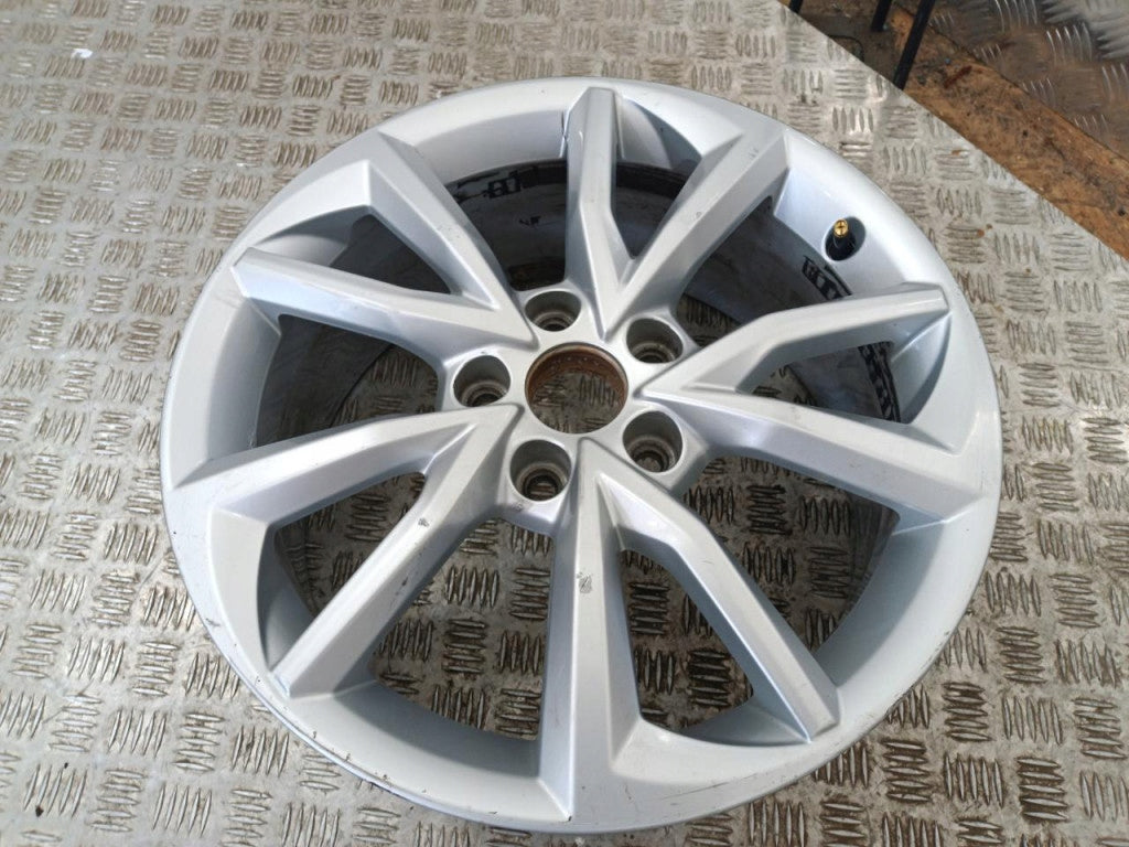 1x Alufelge 17 Zoll 7.0" 5x112 8S0071497 Audi Rim Wheel